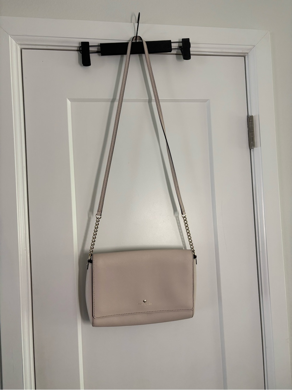 Kate Spade New York Cream / Beige Crossbody Shoulder Bag Magnetic Closure - Picture 1 of 10